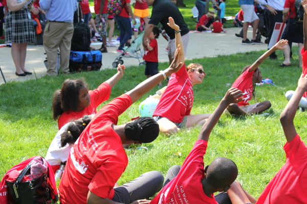 Moms Clean Air Force Play-In for Climate Action 2015 Amanda Jones yoga