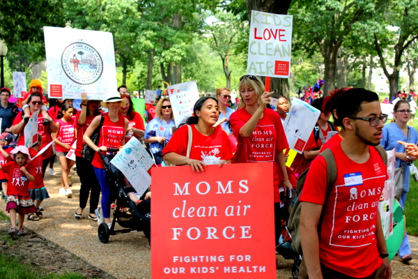 Moms Flock to U.S. Capitol for Climate Action Play-In
