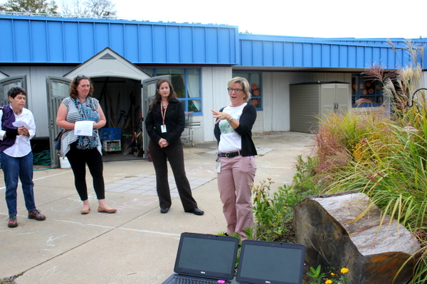 Patrick Henry Elementary School APS School Garden Meetup November 2015