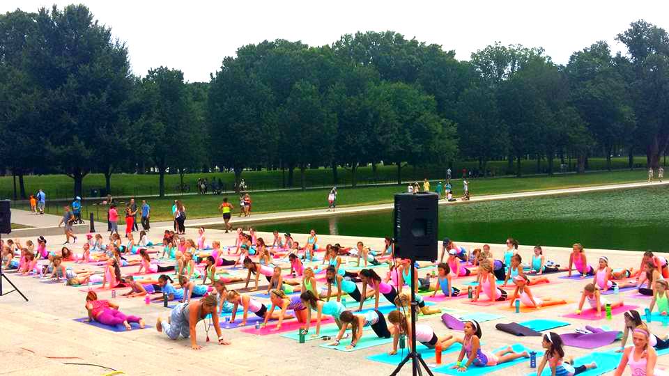 ivivva coasttocoast yoga on the Mall group